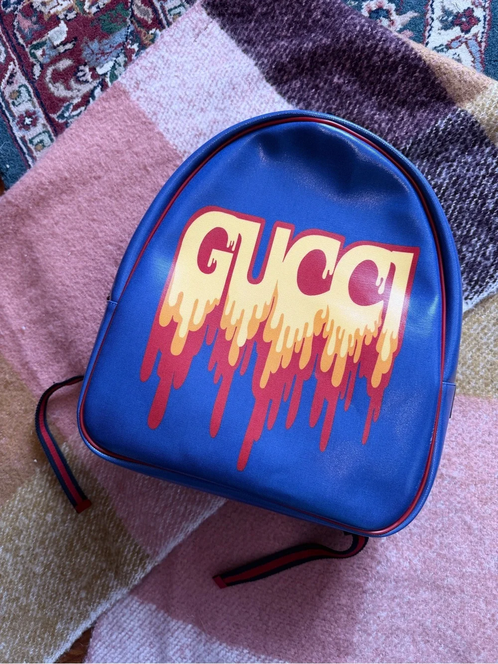 Gucci Blue Leather Backpack with Drip Logo in Yellow and Red